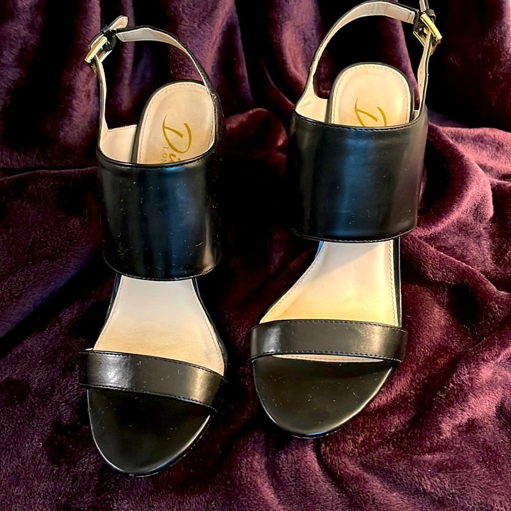 Dina London Berkley 9/M Black 3 1/2” heal